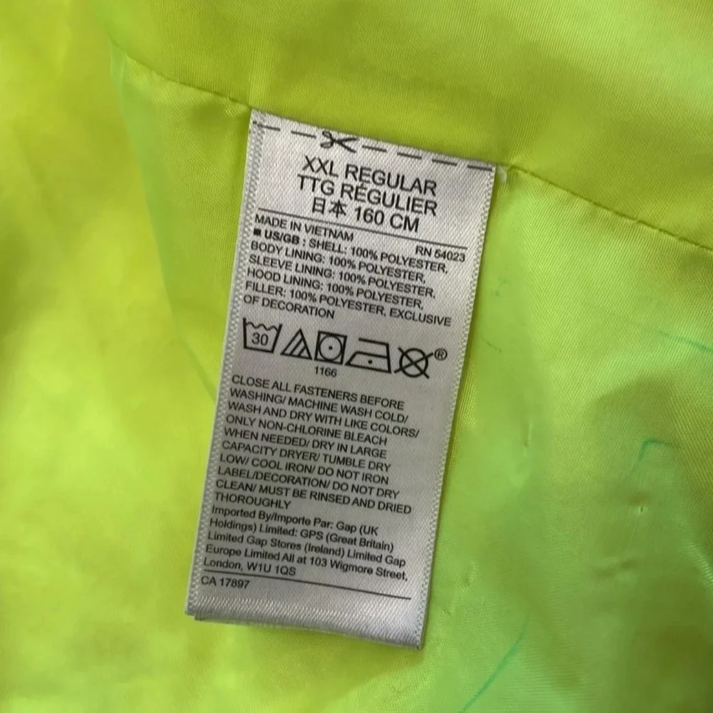 Gap kids Black Puffer Coat Boys Size XXL Fleece Lined Hood Neon Green Interior